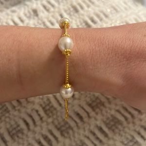 BRAND NEW, never worn, Julie Vos flora delicate bracelet